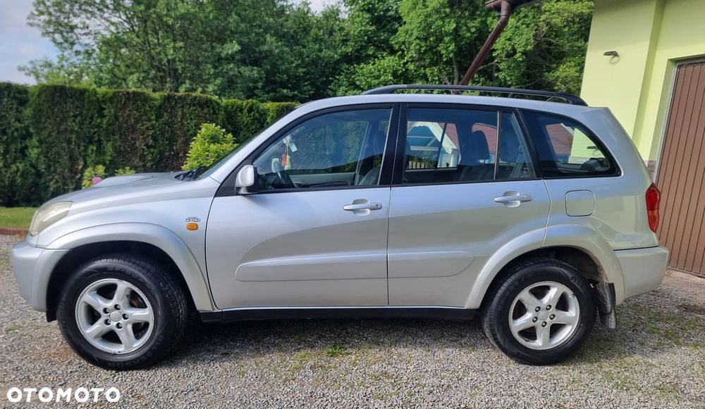 Toyota RAV4 D-4D 4x4 Executive - 9