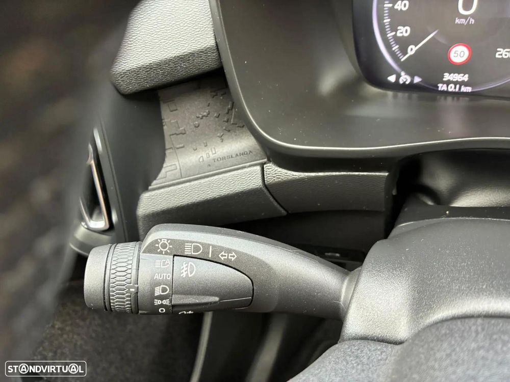 Volvo XC 40 1.5 T2 Momentum Plus Geartronic - 17