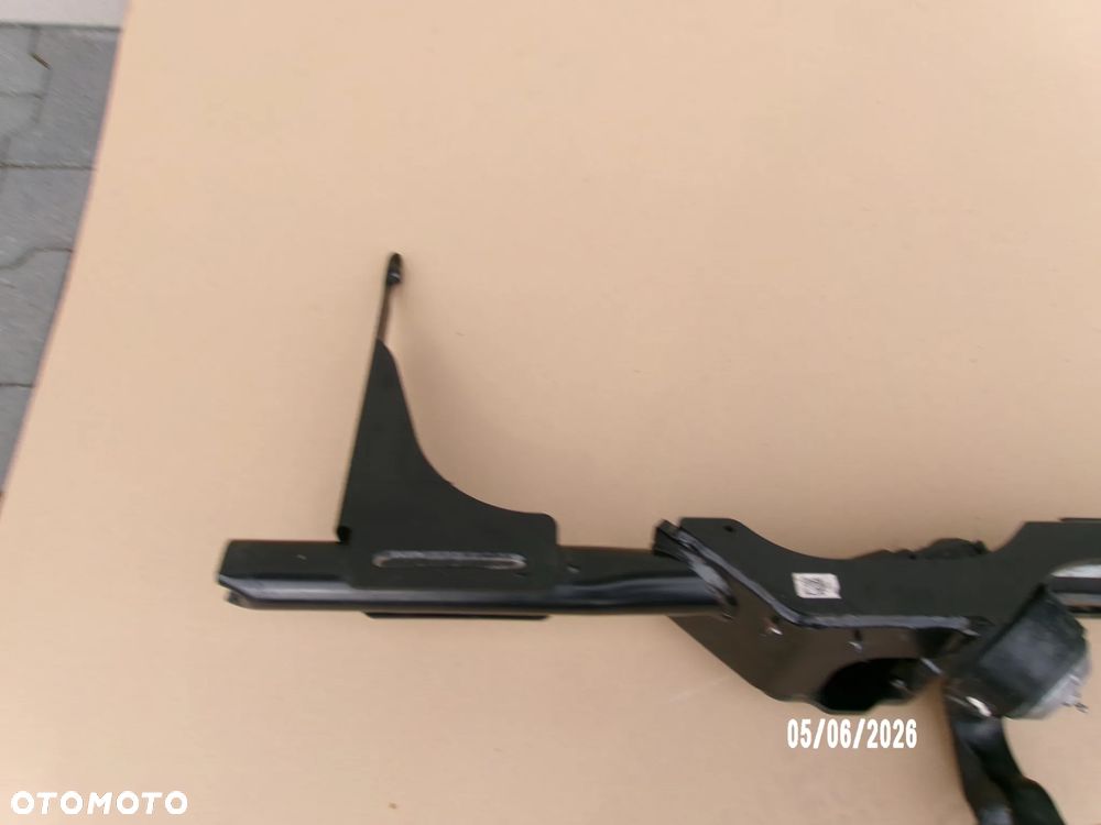 Hak holowniczy kula VW Touran 5T III 15- 5TA803880 - 4