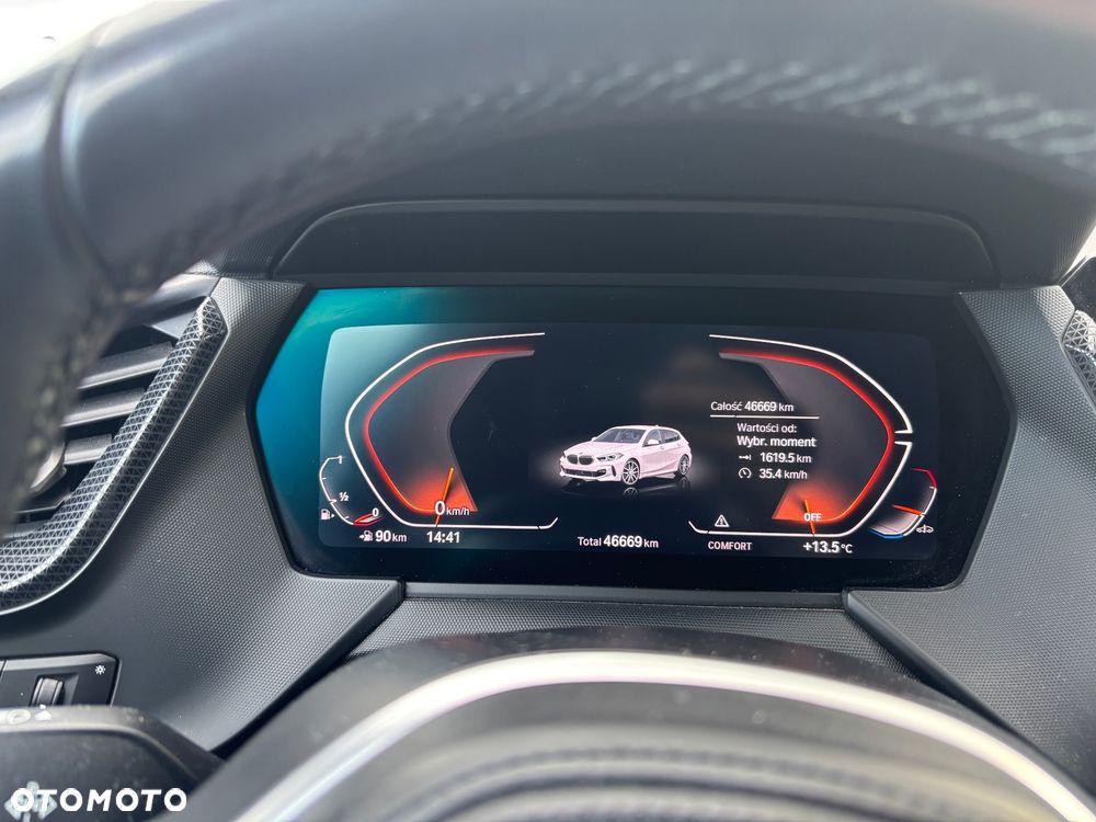BMW Seria 1 118i M Sport - 10