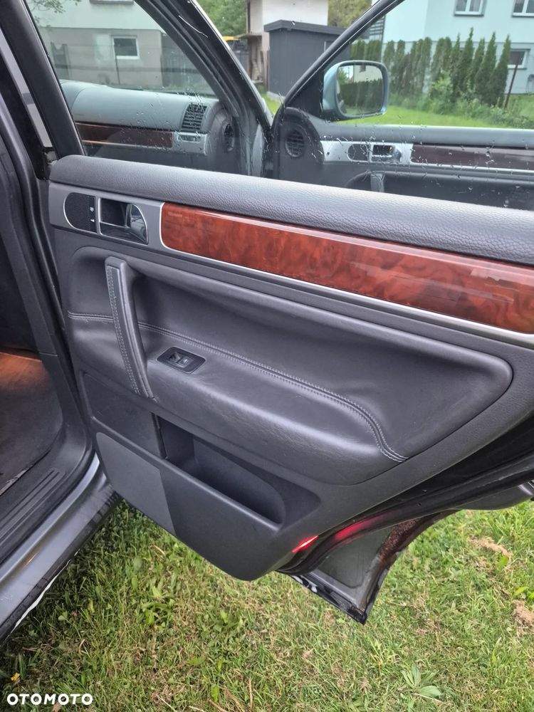 Volkswagen Touareg - 5