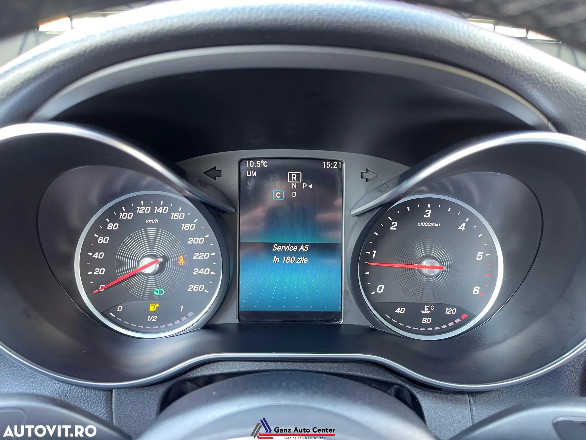 Mercedes-Benz C 220 d 4Matic 9G-TRONIC AMG Line - 23