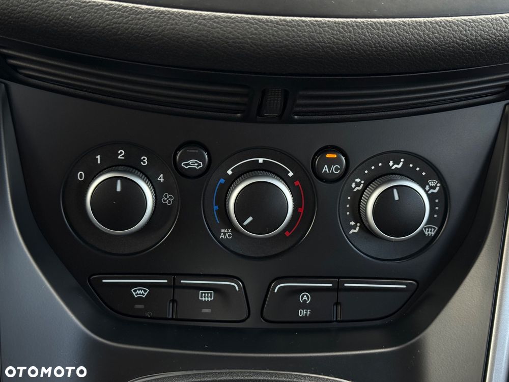 Ford Kuga 1.5 EcoBoost 2x4 SYNC - 23