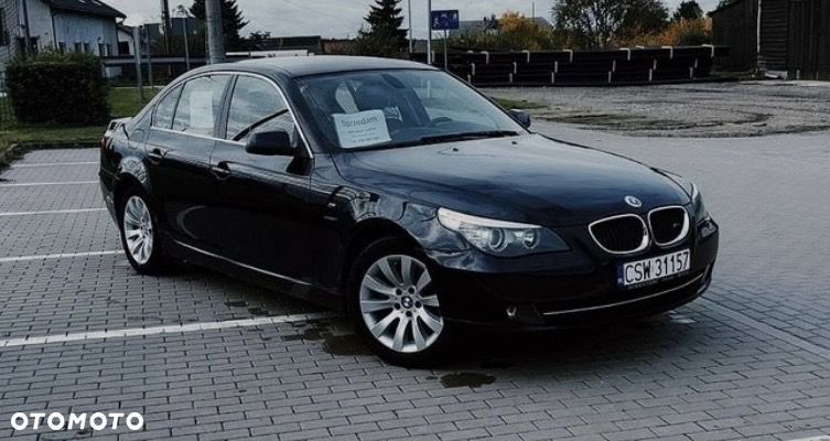 BMW Seria 5 520i - 1