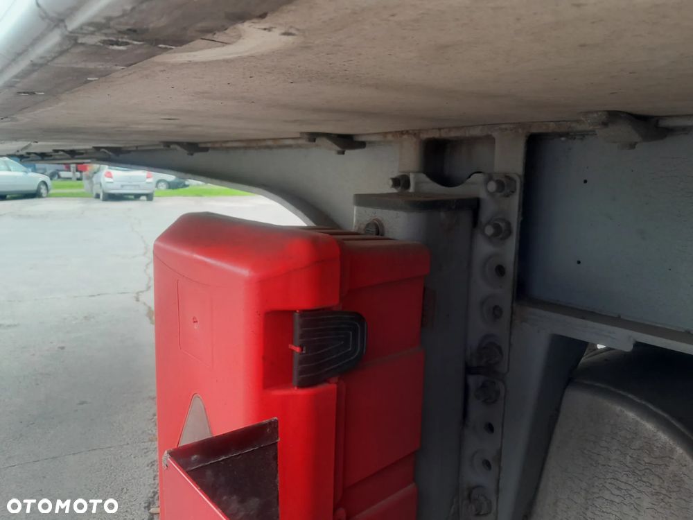 Chereau Gruba ściana,dwa agregaty, spalinowo-elektryczne - 7