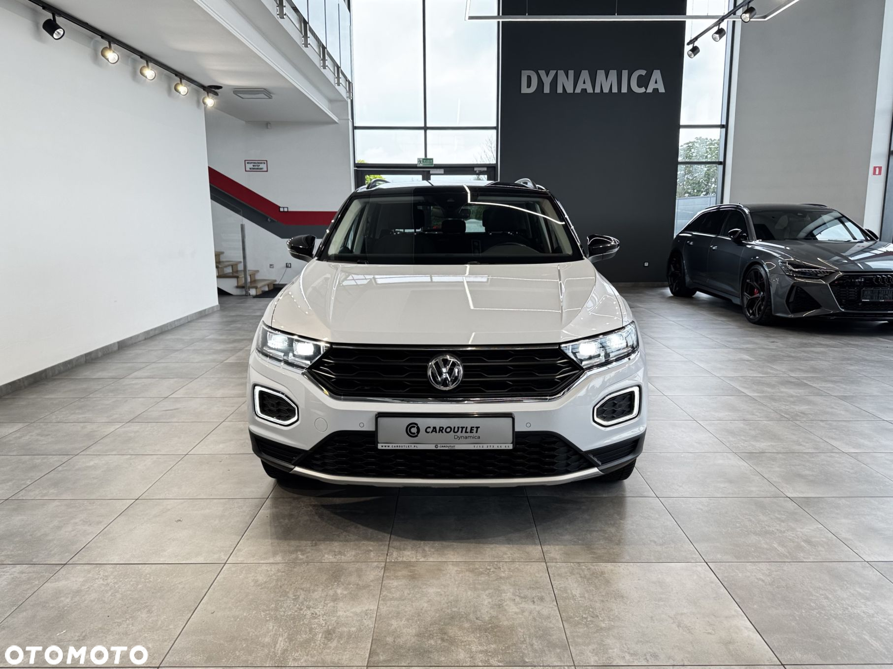 Volkswagen T-Roc - 4