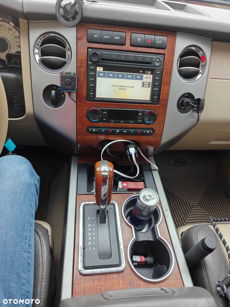 Ford Expedition - 12