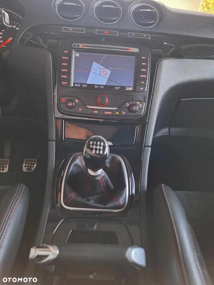 Ford S-Max 2.0 TDCi DPF Titanium - 30