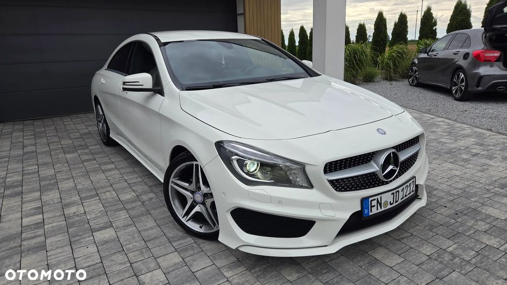 Mercedes-Benz CLA 180 7G-DCT AMG Line - 22