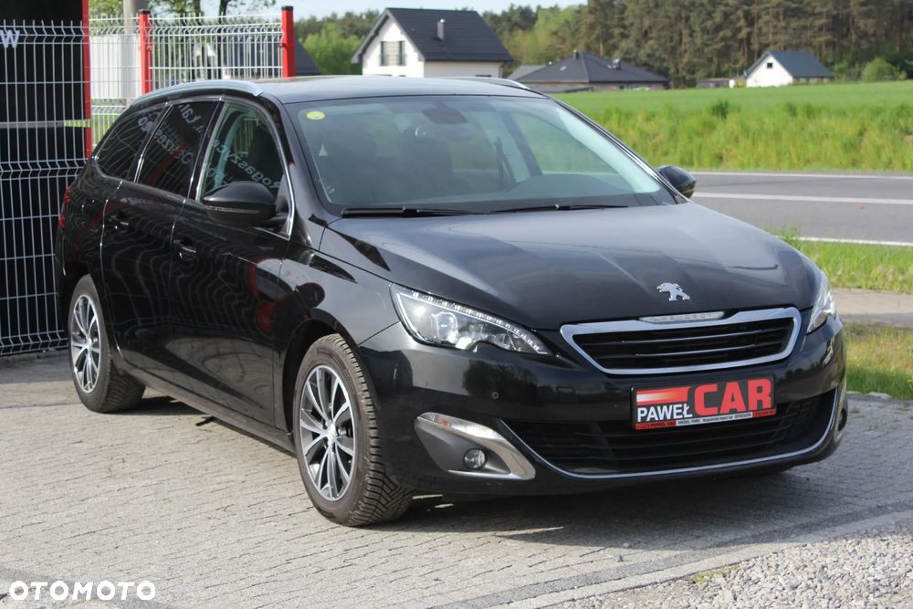 Peugeot 308 e-HDi FAP 115 Stop&Start Business Line Niveau 2 - 3