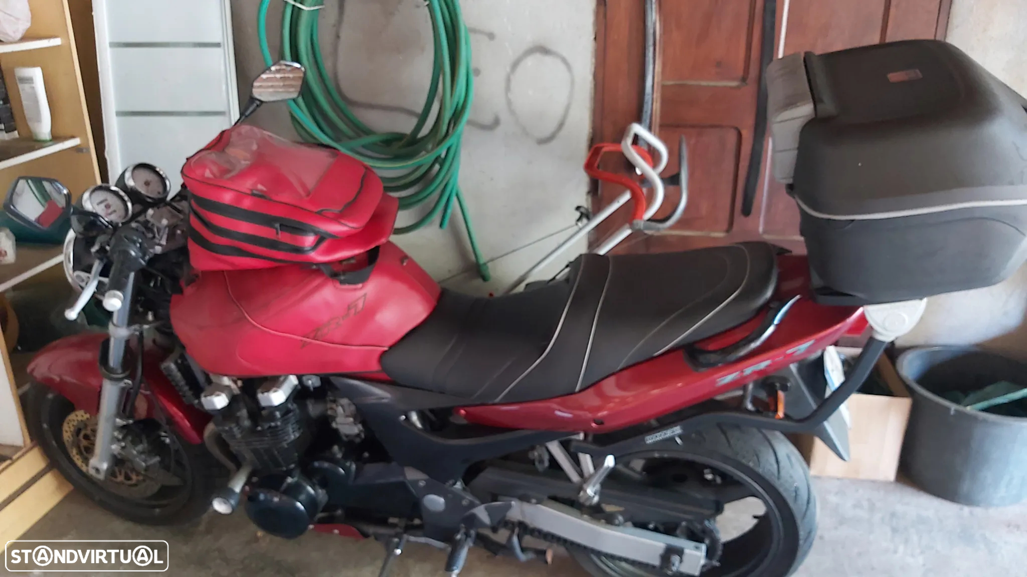 Kawasaki ZR ZR 750F - 7