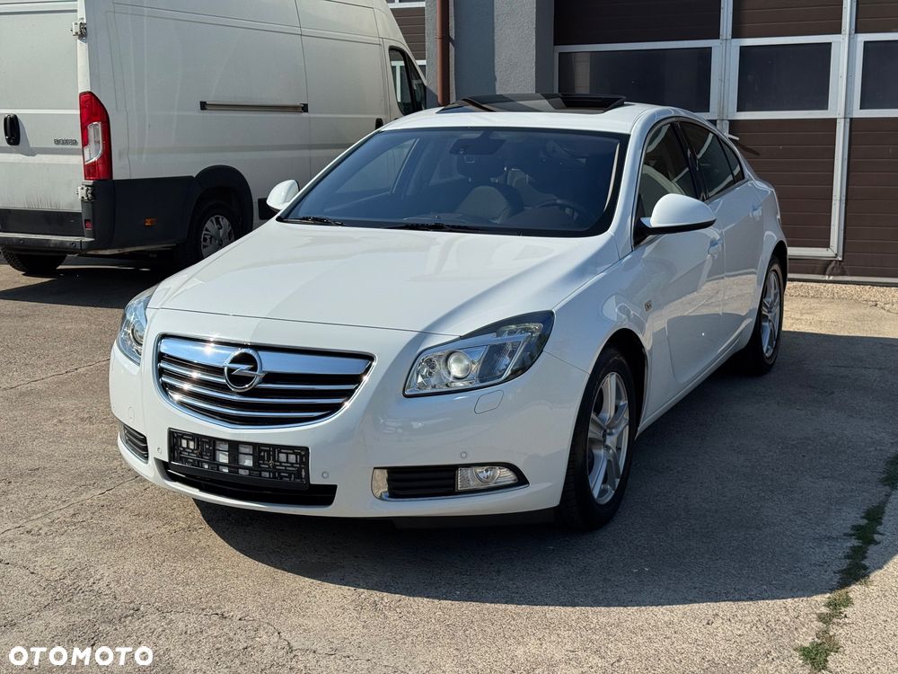 Opel Insignia 2.0 Turbo 4x4 - 5