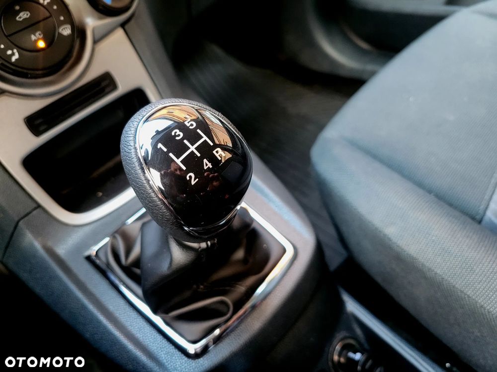 Ford Fiesta - 11