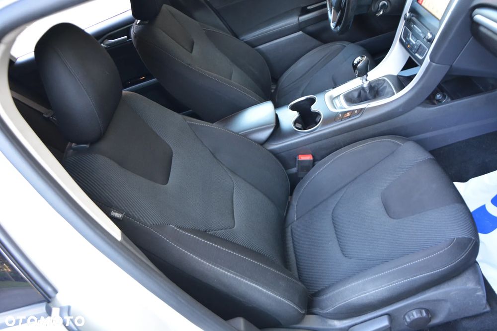 Ford Mondeo Turnier 1.5 TDCi ECOnetic Start-Stopp Business Edition - 34