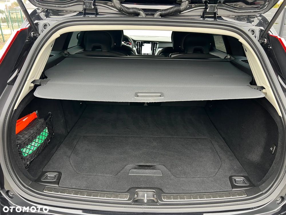 Volvo V60 B4 D Geartronic Momentum Pro - 26