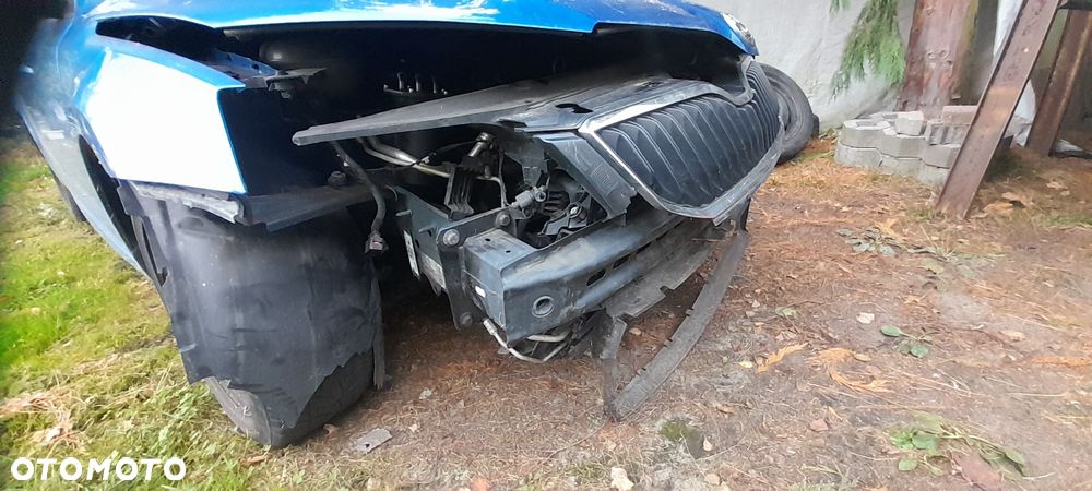 Skoda Octavia 2014 photo 2