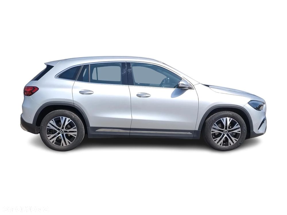 Mercedes-Benz GLA 200 Progressive - 7