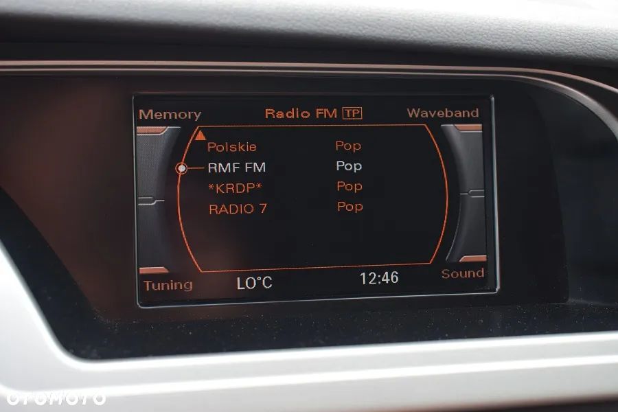 Audi A4 Limousine 2.0 TDI DPF Ambiente - 14