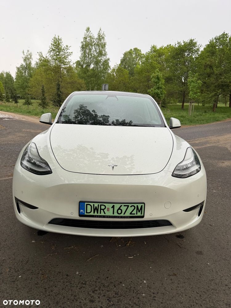 Tesla Model Y Long Range Dual Motor AWD - 5