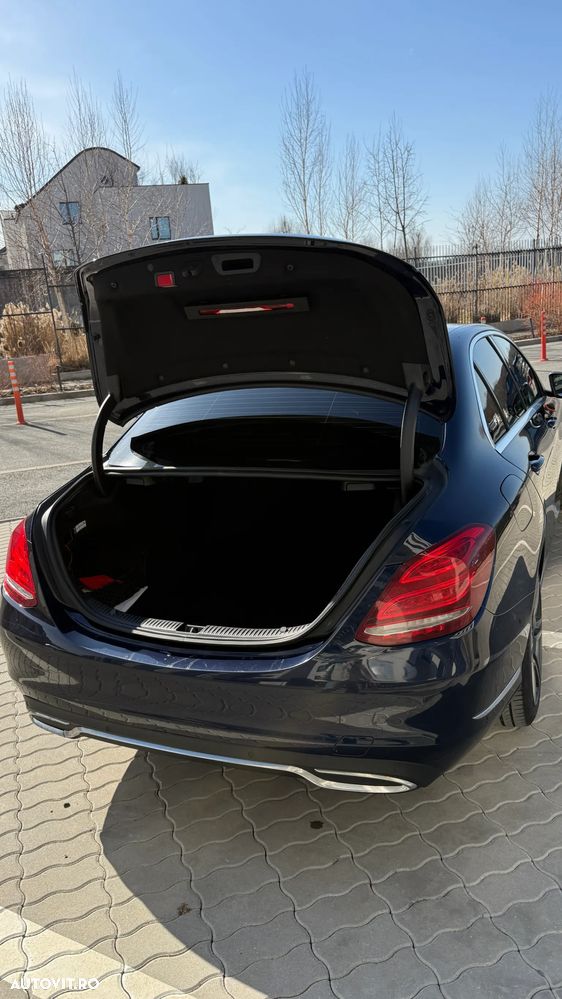 Mercedes-Benz C 220 d 4MATIC Aut. - 28
