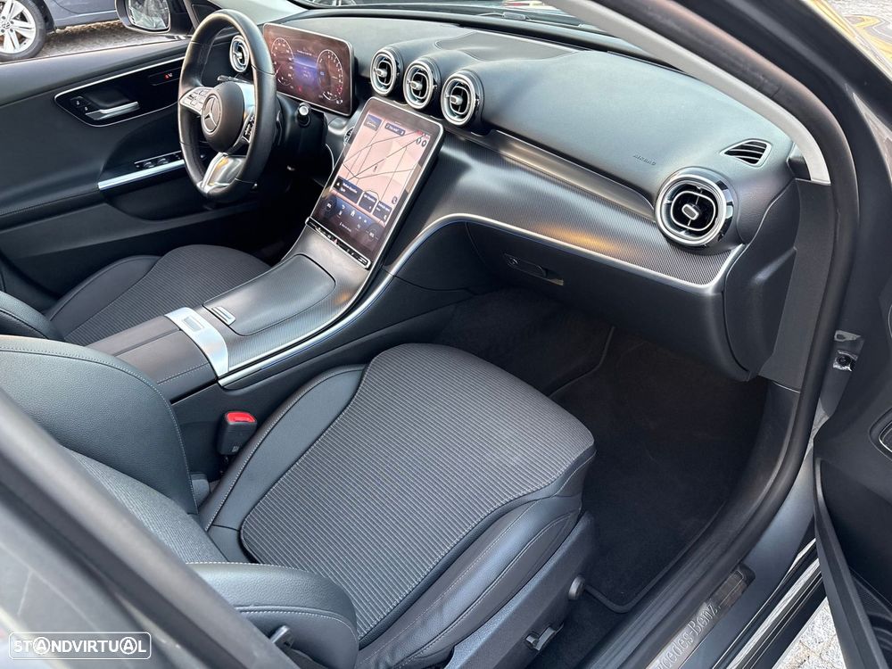 Mercedes-Benz C 300 e Avantgarde - 40