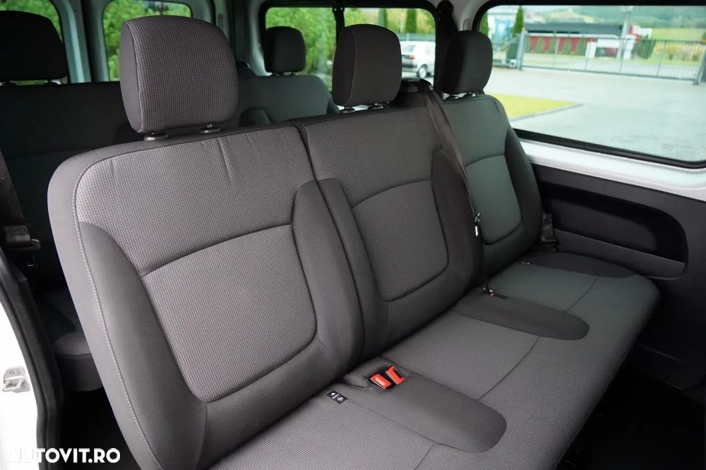 Renault TRAFIC III / AUTOBUS / 9 LOCURI / 2022 / REVIZIONAT / EURO 6 - 34