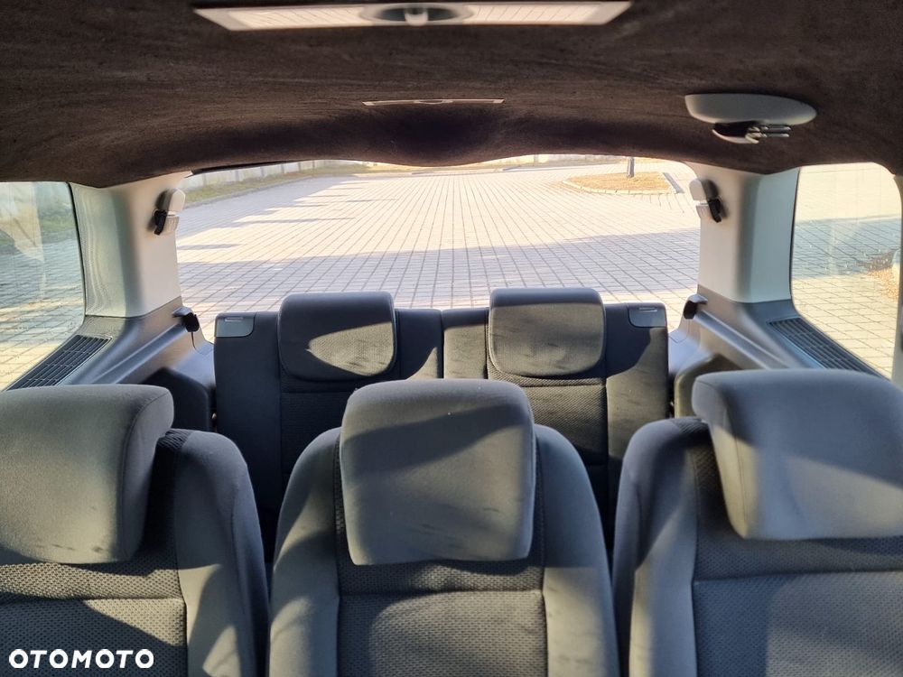 Volkswagen Touran 1.6 TDI DPF BlueMotion Technology Life - 14