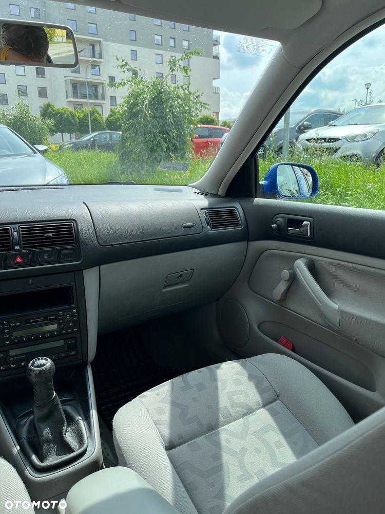 Volkswagen Golf 1.6 Trendline - 11