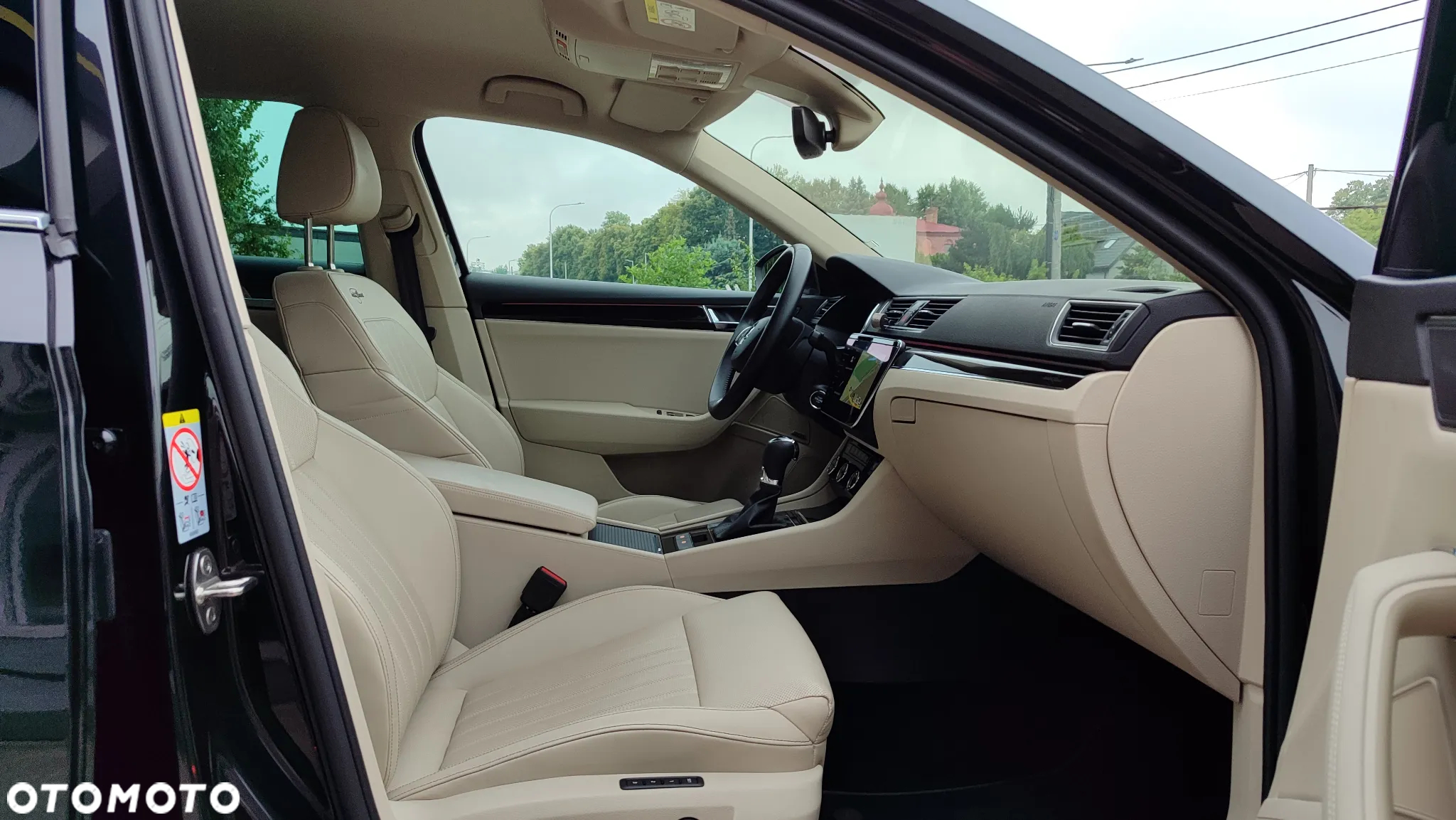 Skoda Superb 2.0 TSI L&K DSG - 29