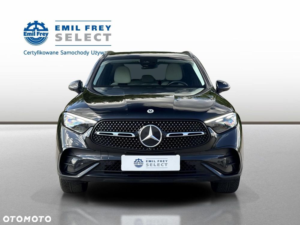 Mercedes-Benz GLC - 9