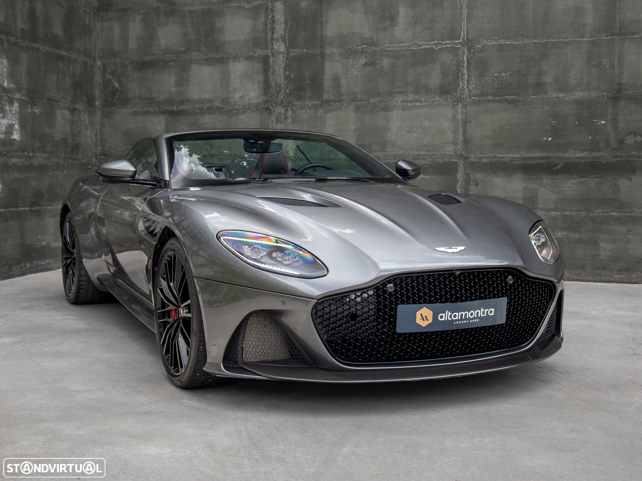 Aston Martin DBS Volante Superleggera - 1