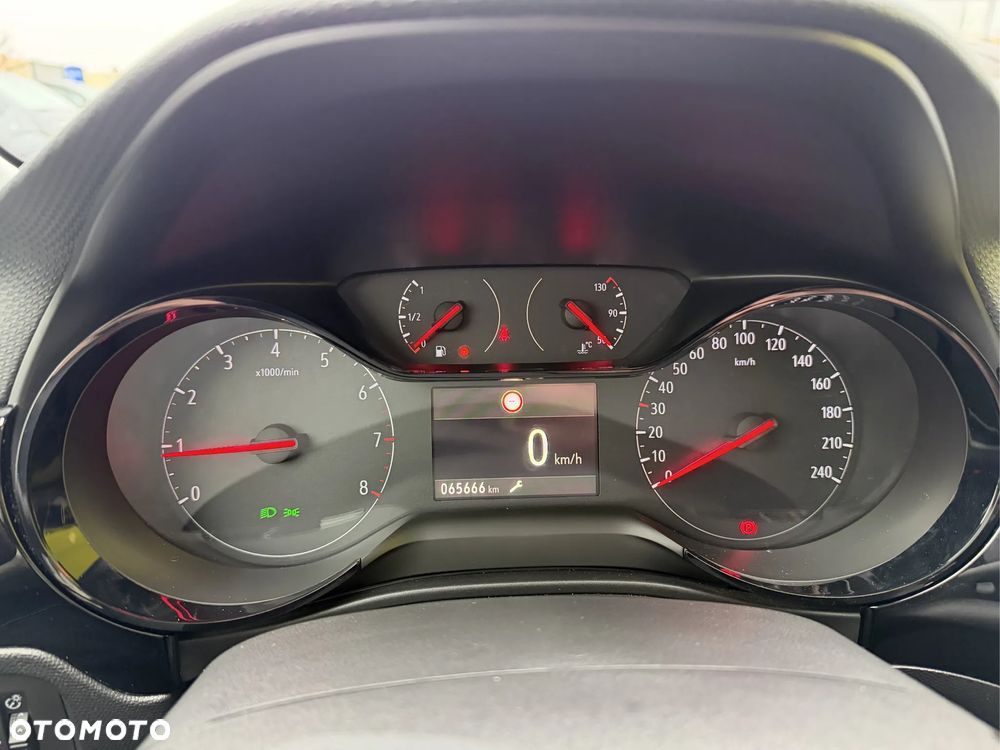 Opel Corsa 1.2 Elegance S&S - 11