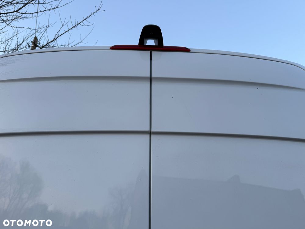 Mercedes-Benz Sprinter 319 CDI 3.0 - 21