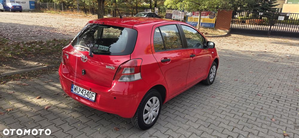 Toyota Yaris - 6