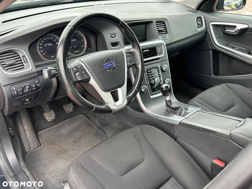 Volvo S60 D3 Kinetic - 9