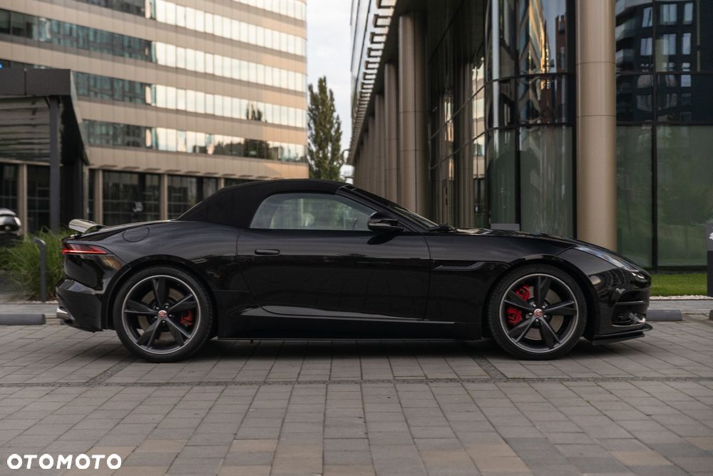 Jaguar F-Type R AWD - 6