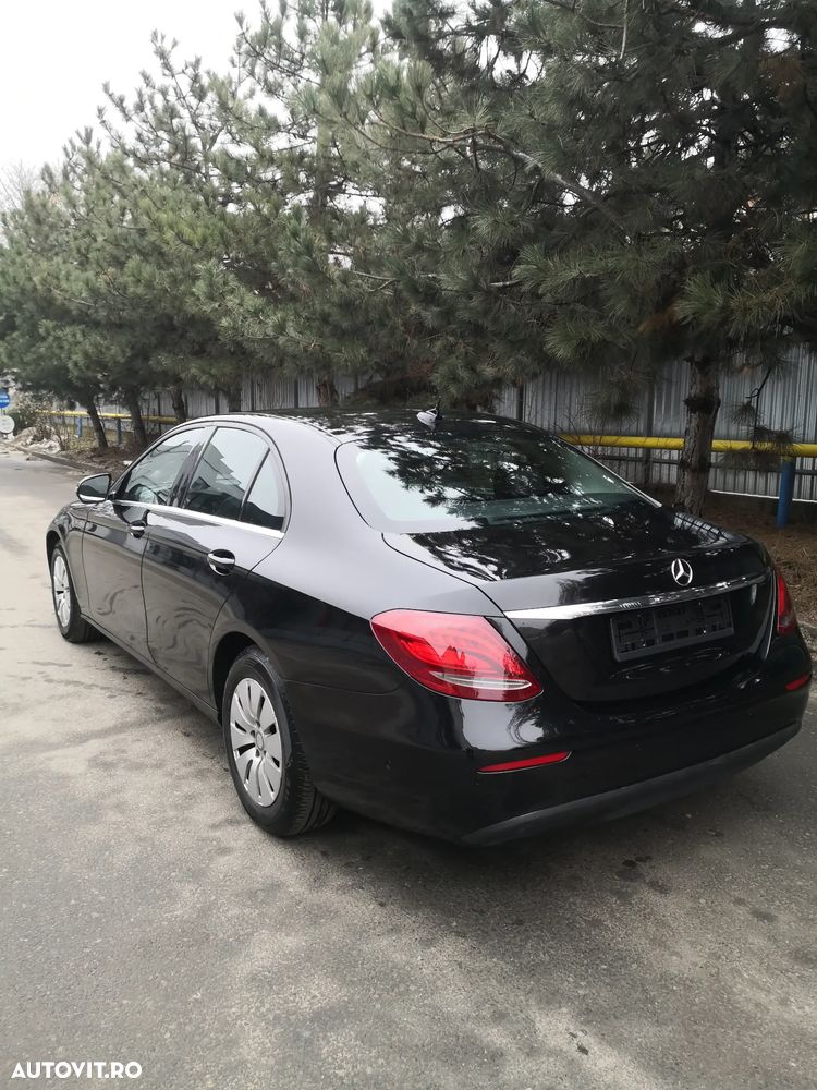 Mercedes-Benz E 200 d 9G-TRONIC - 4