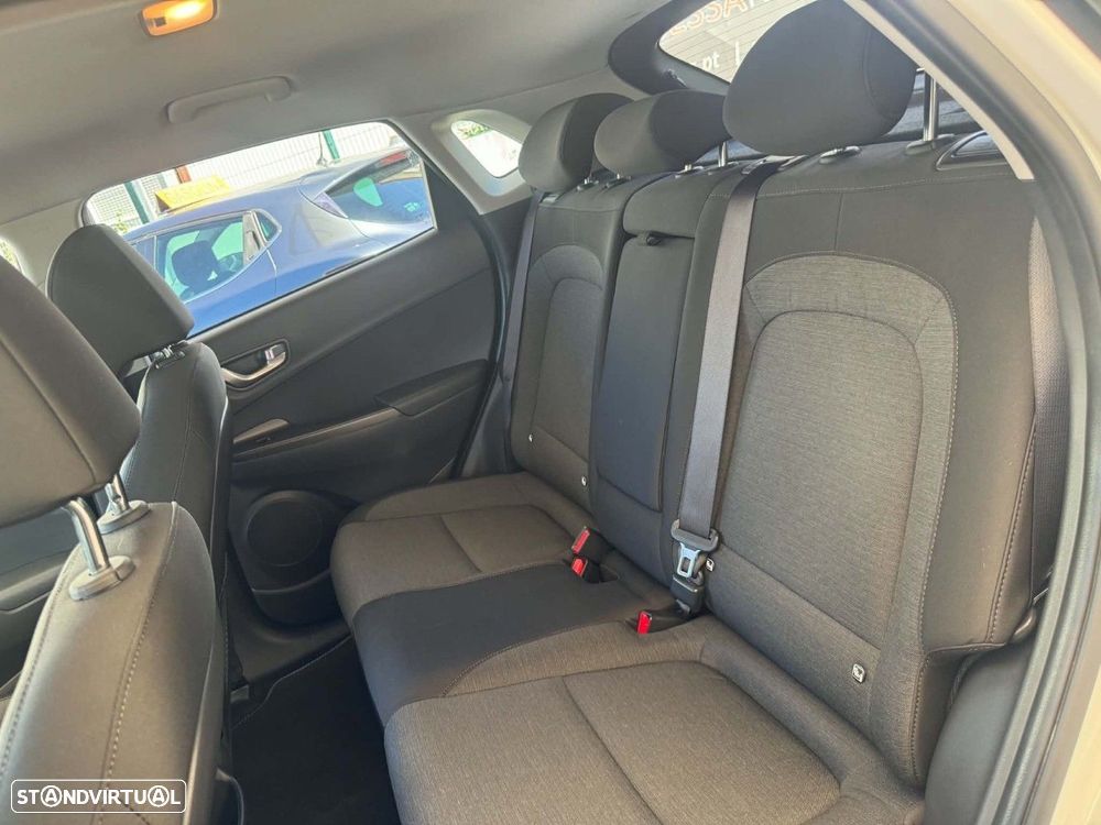 Hyundai Kauai 64 kWh Premium - 24