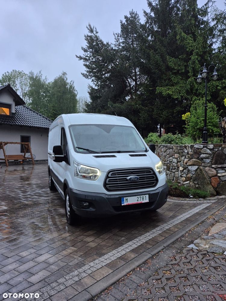 Ford Transit - 12