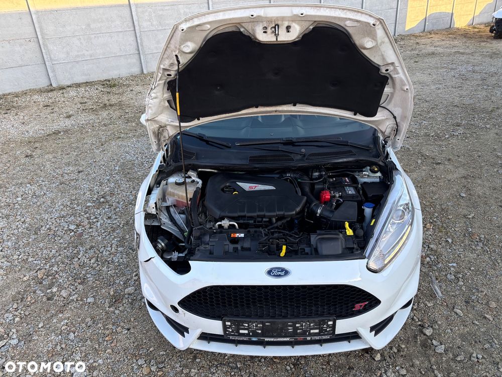 Ford Fiesta 1.6 EcoBoost ST - 31