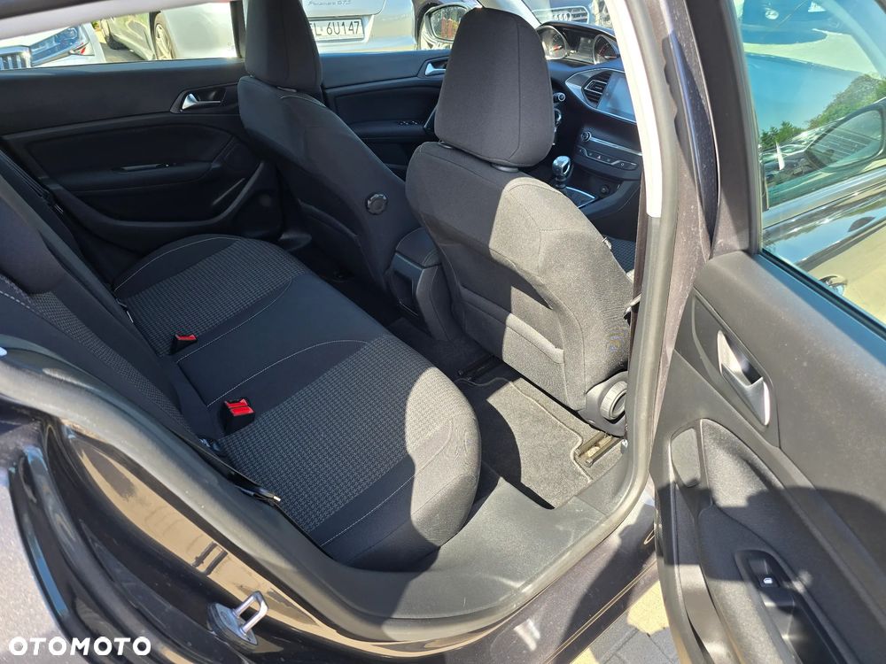 Peugeot 308 - 10