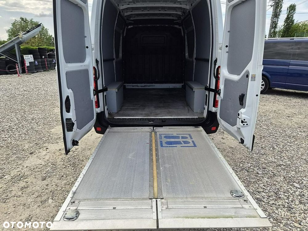 Renault Master - 10