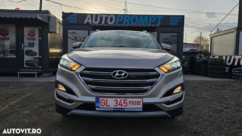 Hyundai Tucson 2.0 CRDI 4WD Automatik Style - 32