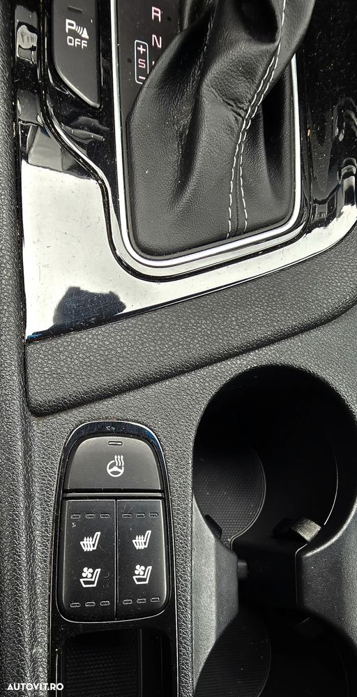 Kia Niro 1.6 GDI 2WD Aut. Vision - 29