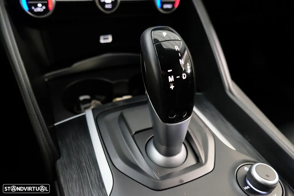 Alfa Romeo Giulia 2.2 D Super AT8 - 20