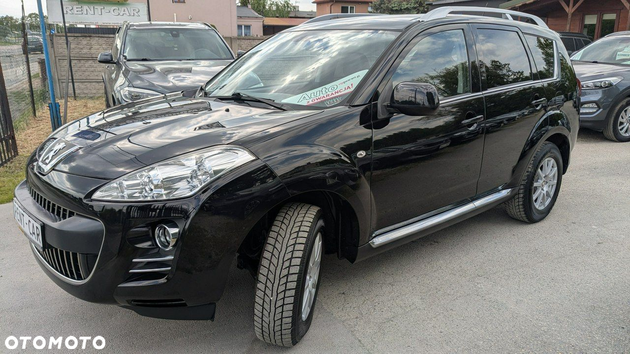 Peugeot 4007 - 9