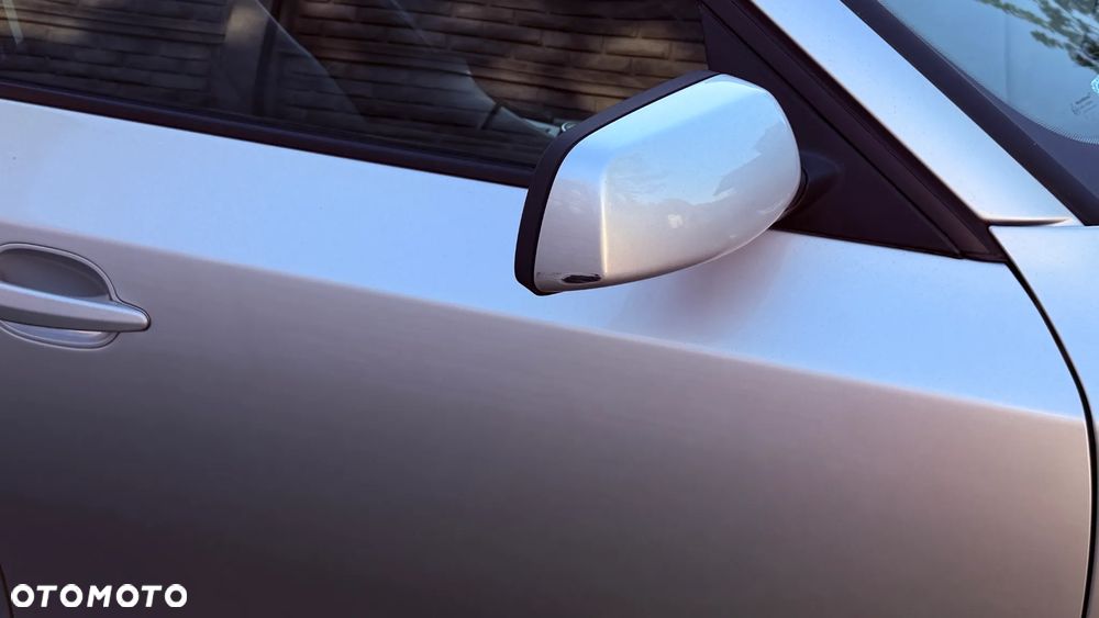 BMW Seria 5 520i - 11
