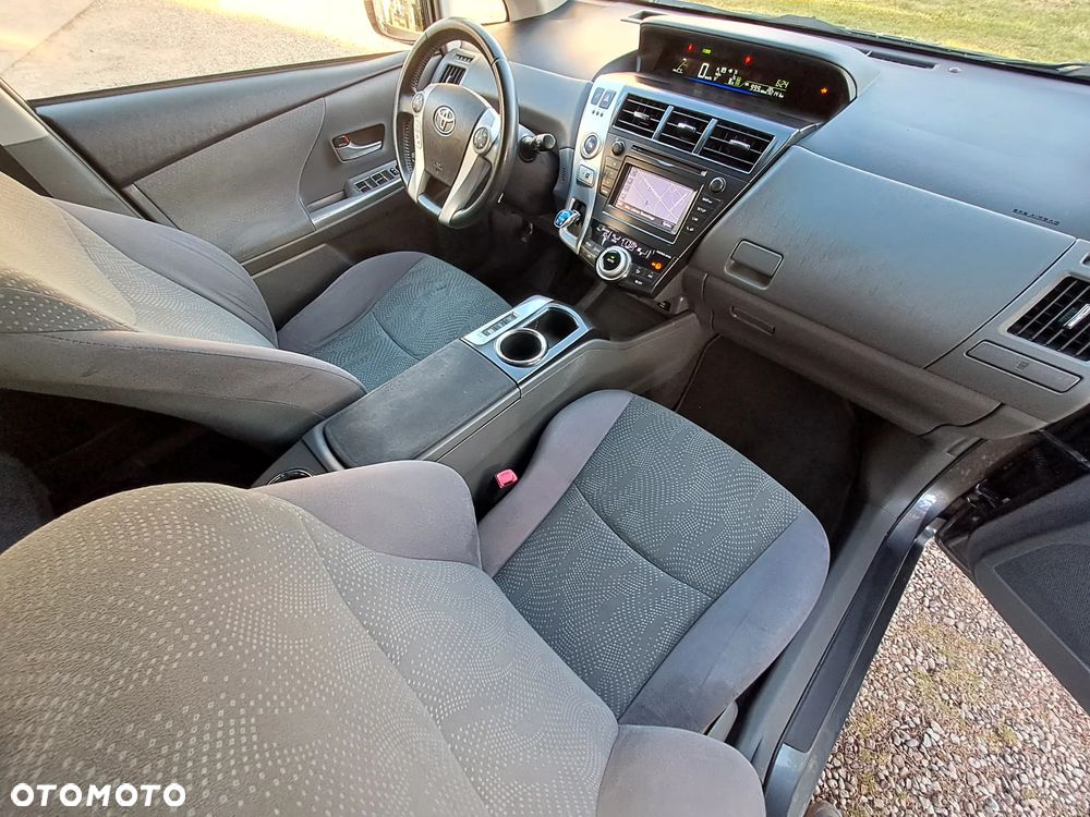 Toyota Prius+ - 12