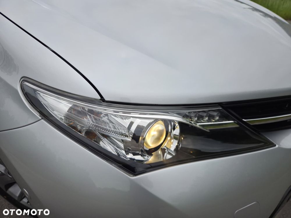 Toyota Auris 1.6 Valvematic Life - 28
