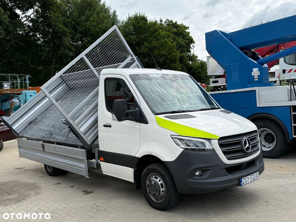 Mercedes-Benz Sprinter 519 Wywrotka - 3 Stronna Dmc 3500 Kg Kat B Super Stan Hak 3.5 Tony Gotowy do Pracy! - 7